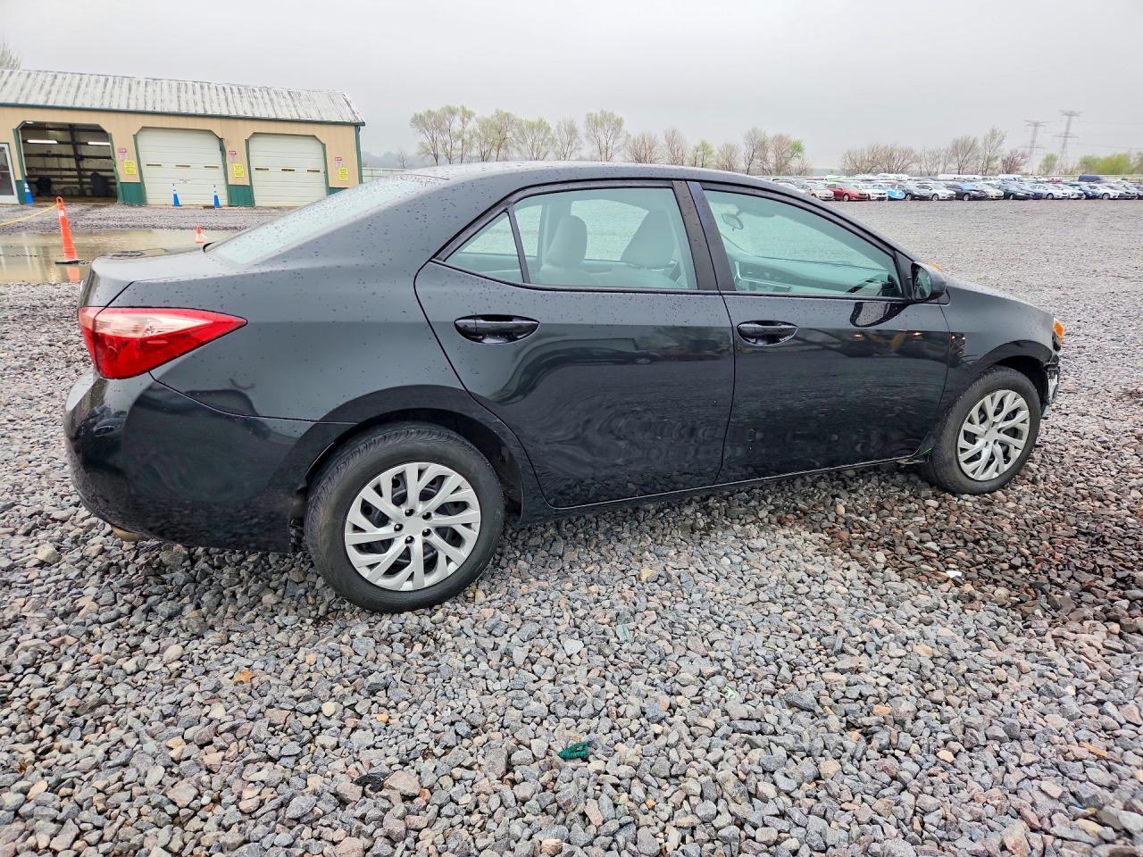2019 Toyota Corolla Le - Фото 3