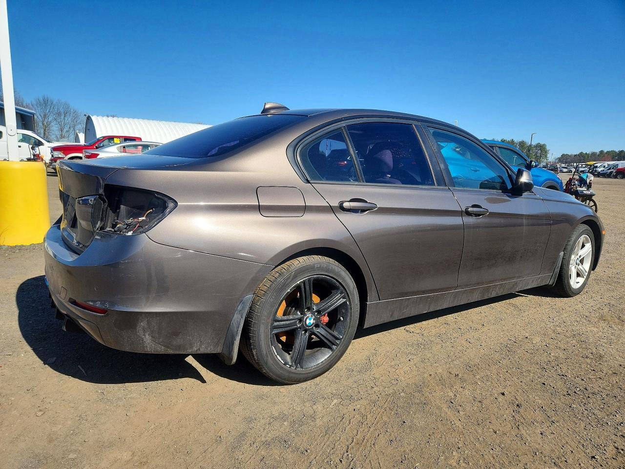 2015 BMW 328 Xi Sulev - Фото 3