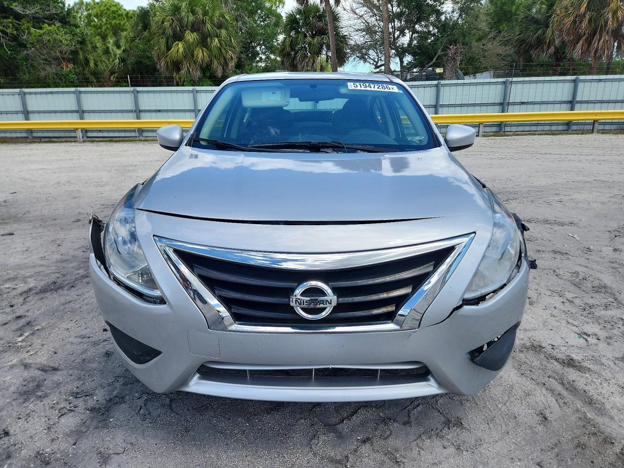 2018 Nissan Versa S Plus - Image 5