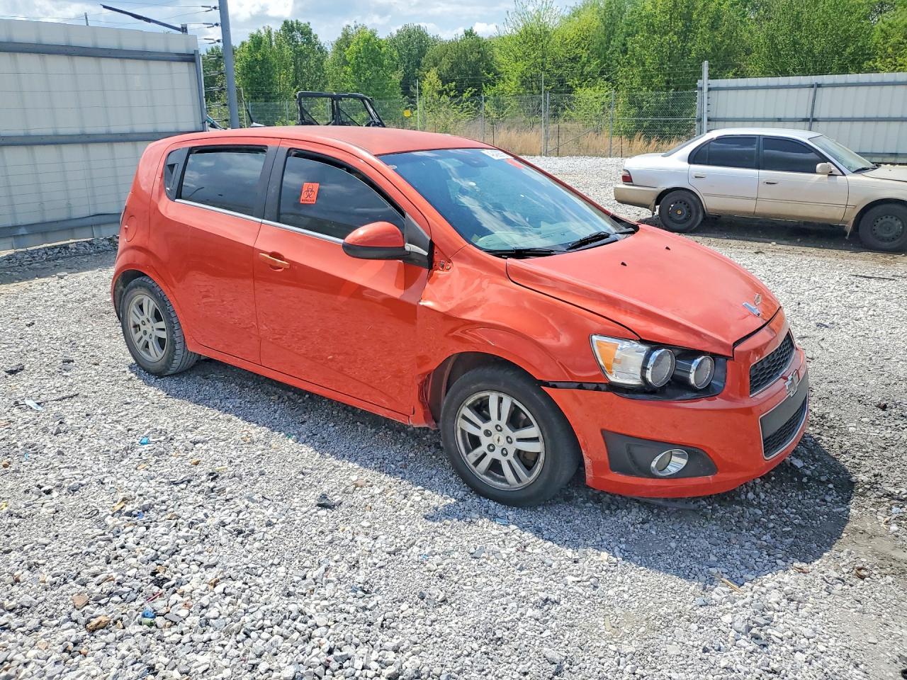 2012 Chevrolet Sonic Lt - Фото 4