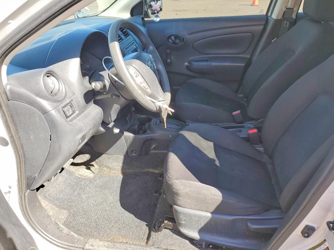 2018 Nissan Versa S Plus - Фото 7