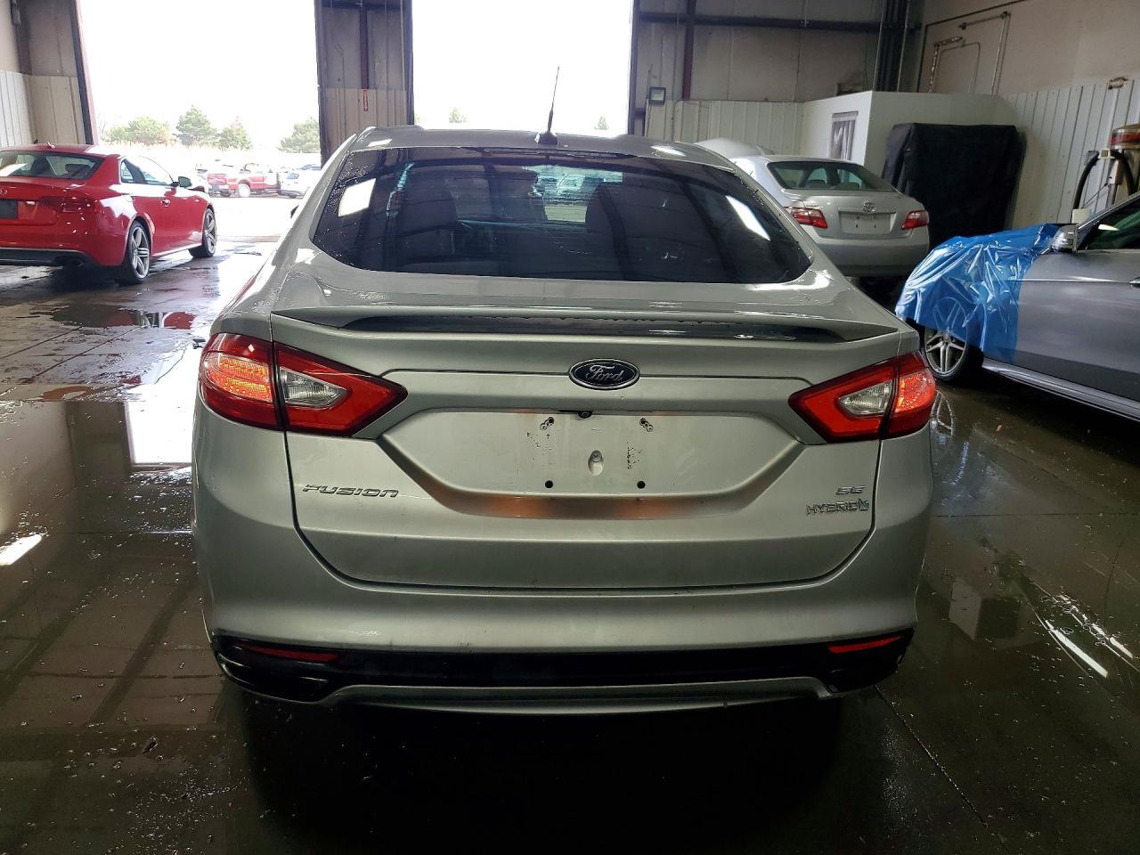 2016 Ford Fusion Se Hybrid - Image 6