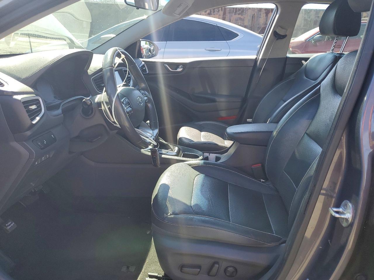 2018 Hyundai Ioniq Limited - Фото 7