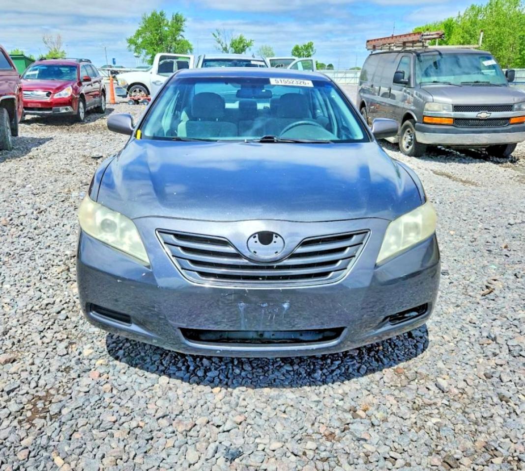 2008 Toyota Camry Le - Фото 5