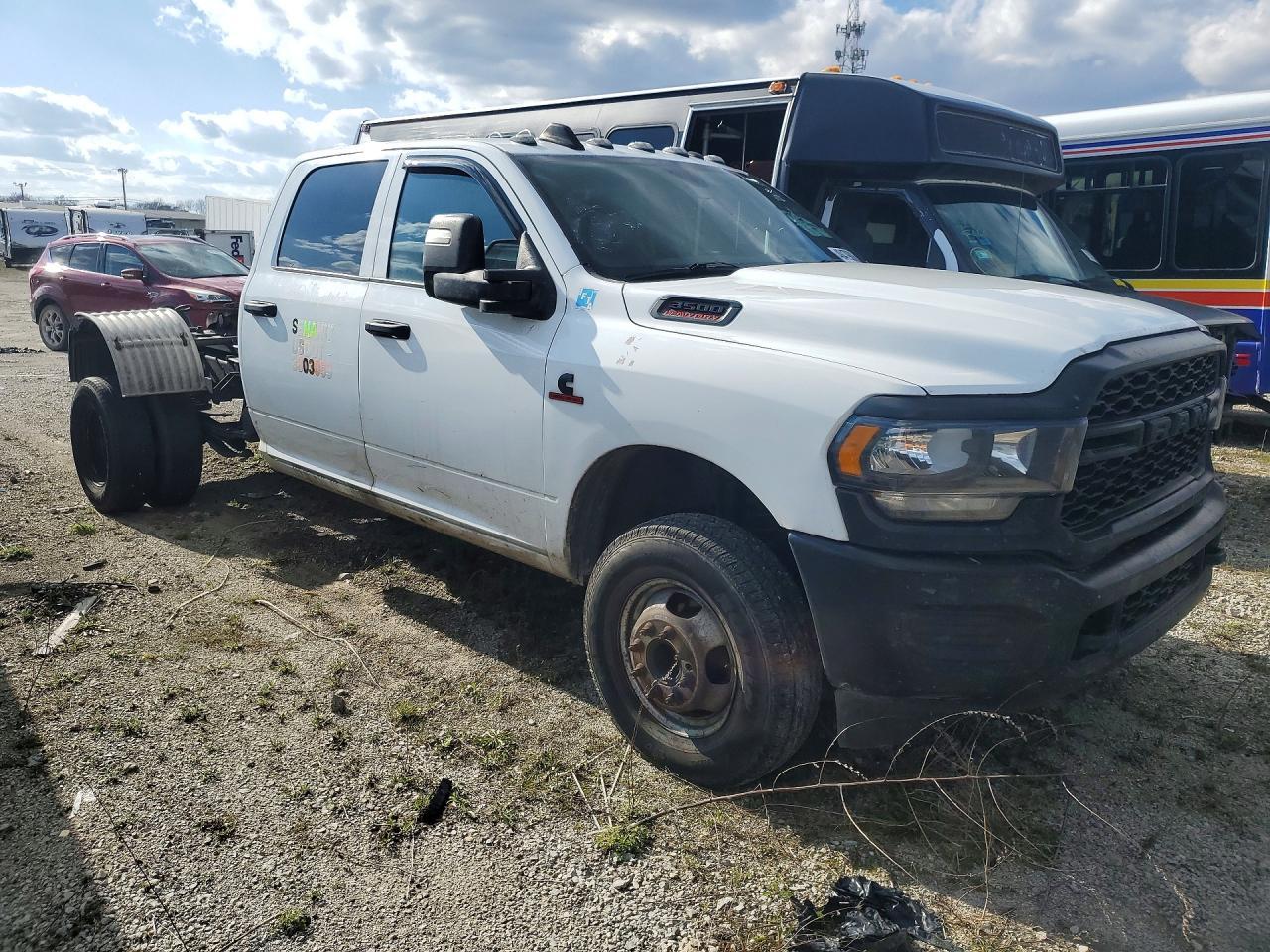 2023 Ram 3500 Tradesman Truck Cab And Chassis - Image 4