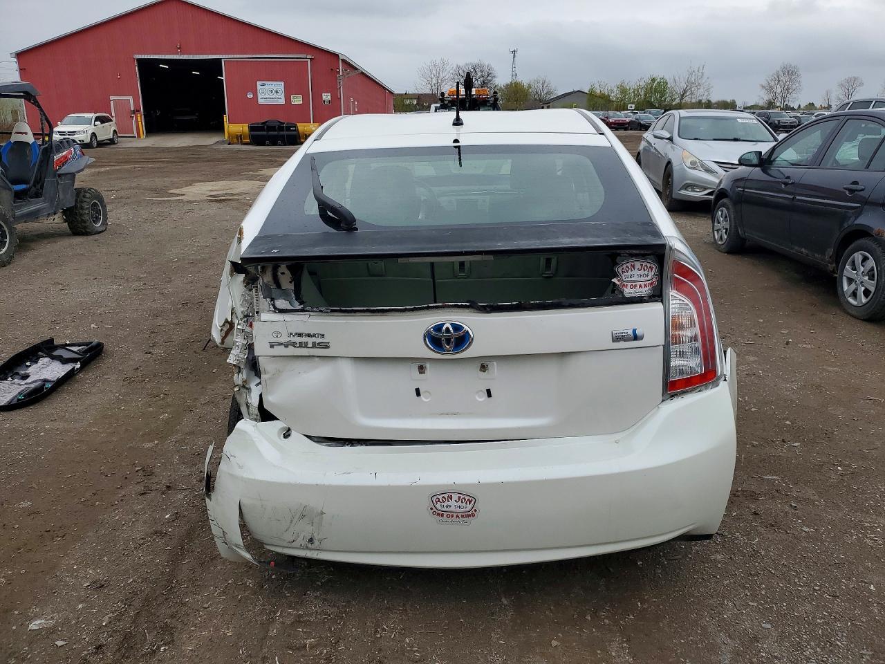 2013 Toyota Prius Two - Фото 6