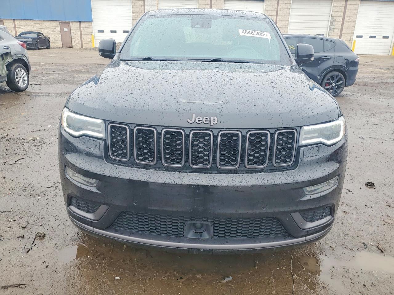 2019 Jeep Grand Cherokee Overland - Image 5