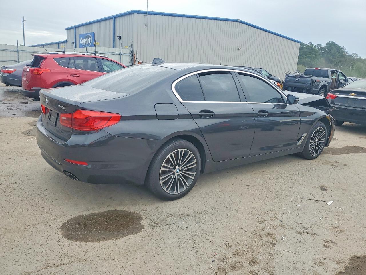 2019 BMW 540 Xi - Image 3