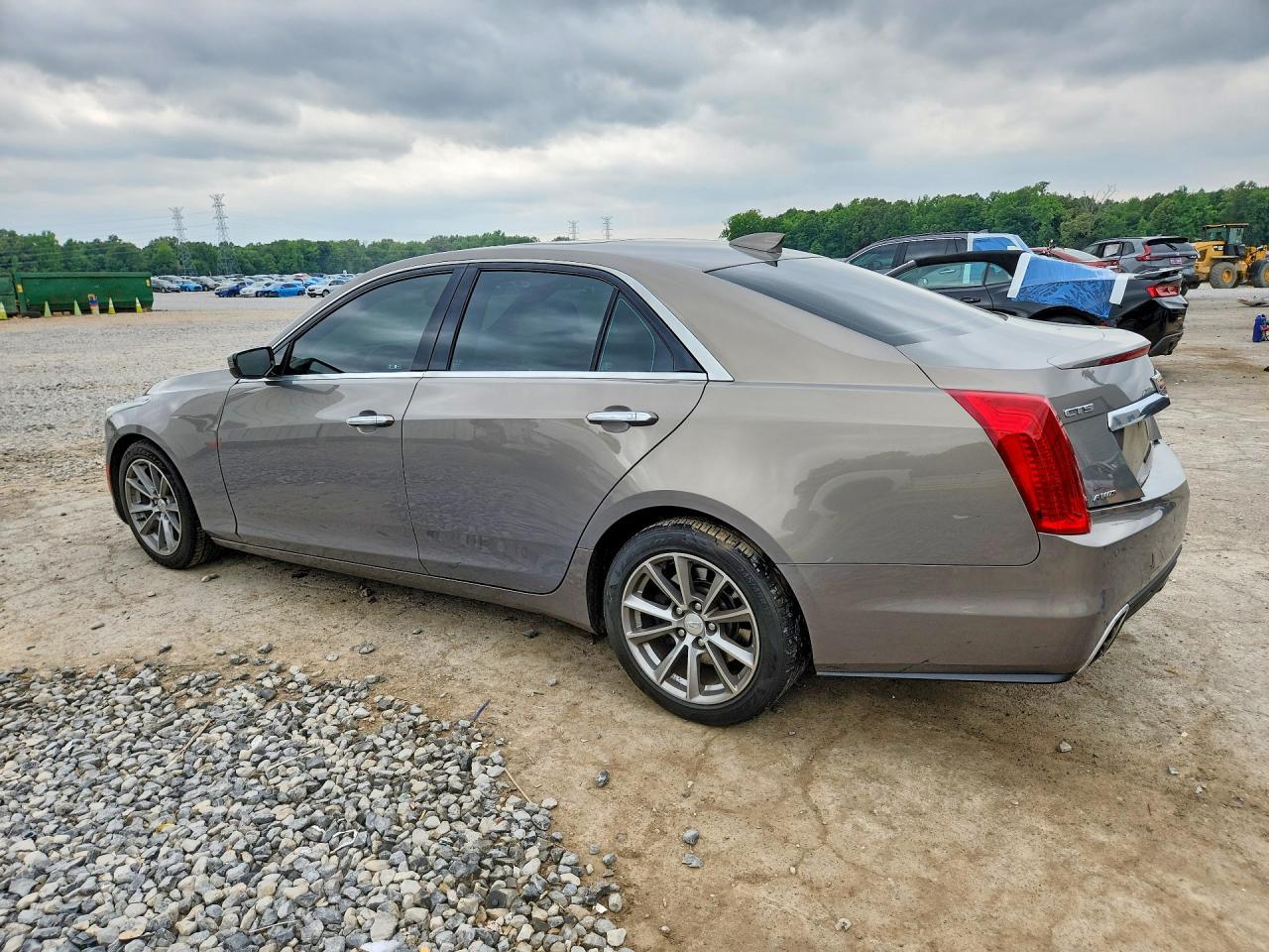 2017 Cadillac Cts Luxury - Image 2