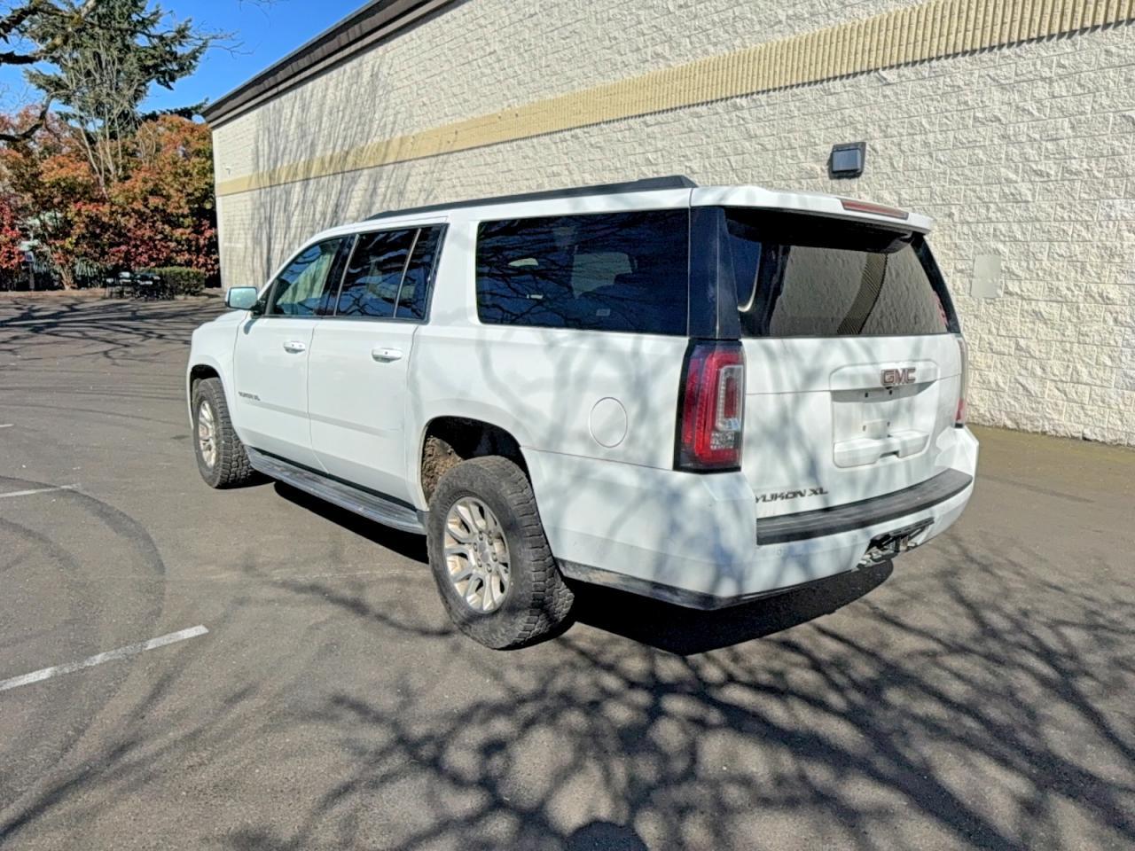 2019 GMC Yukon Xl K1500 Slt - Фото 3