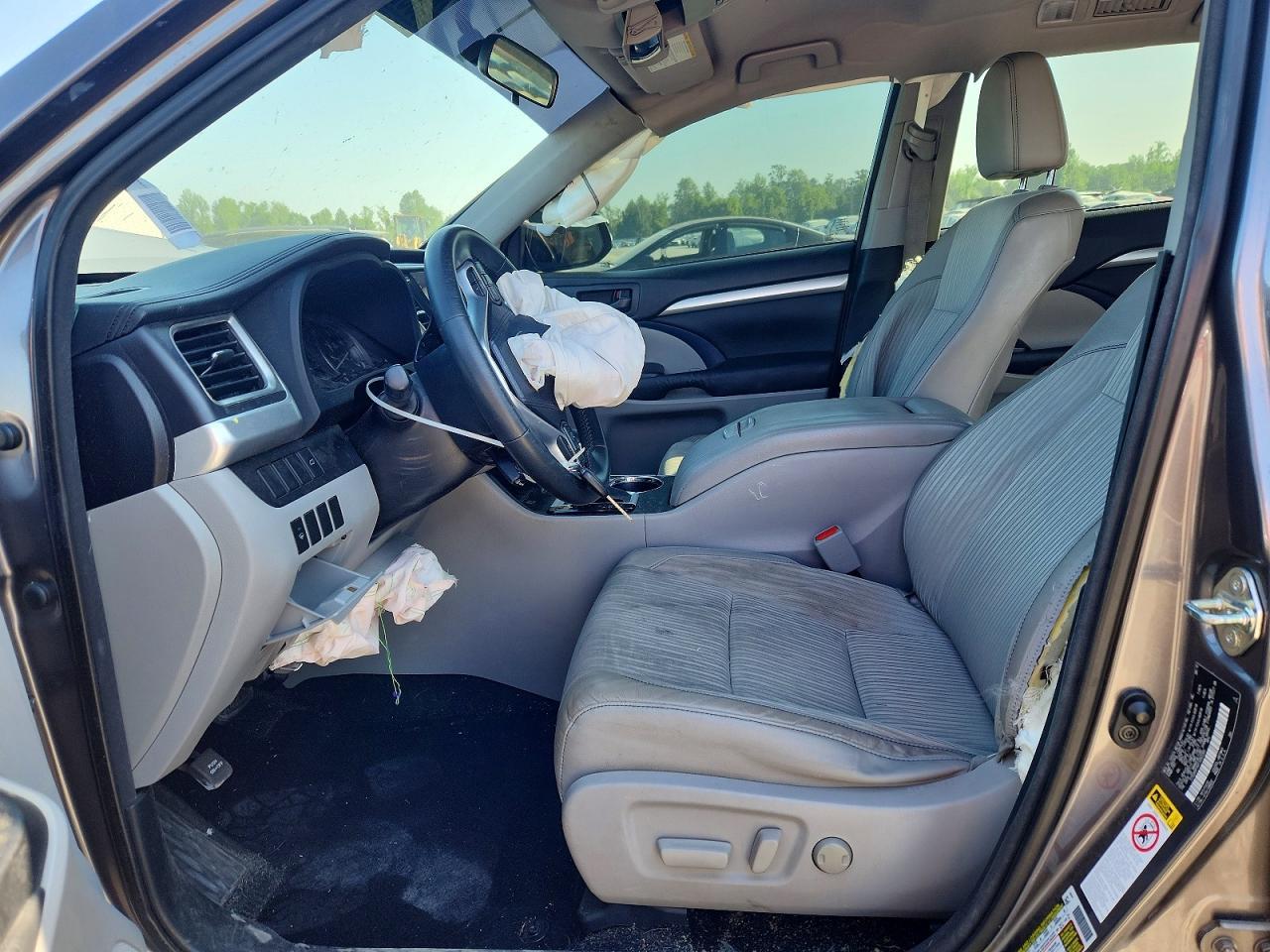 2015 Toyota Highlander Le Plus - Фото 7