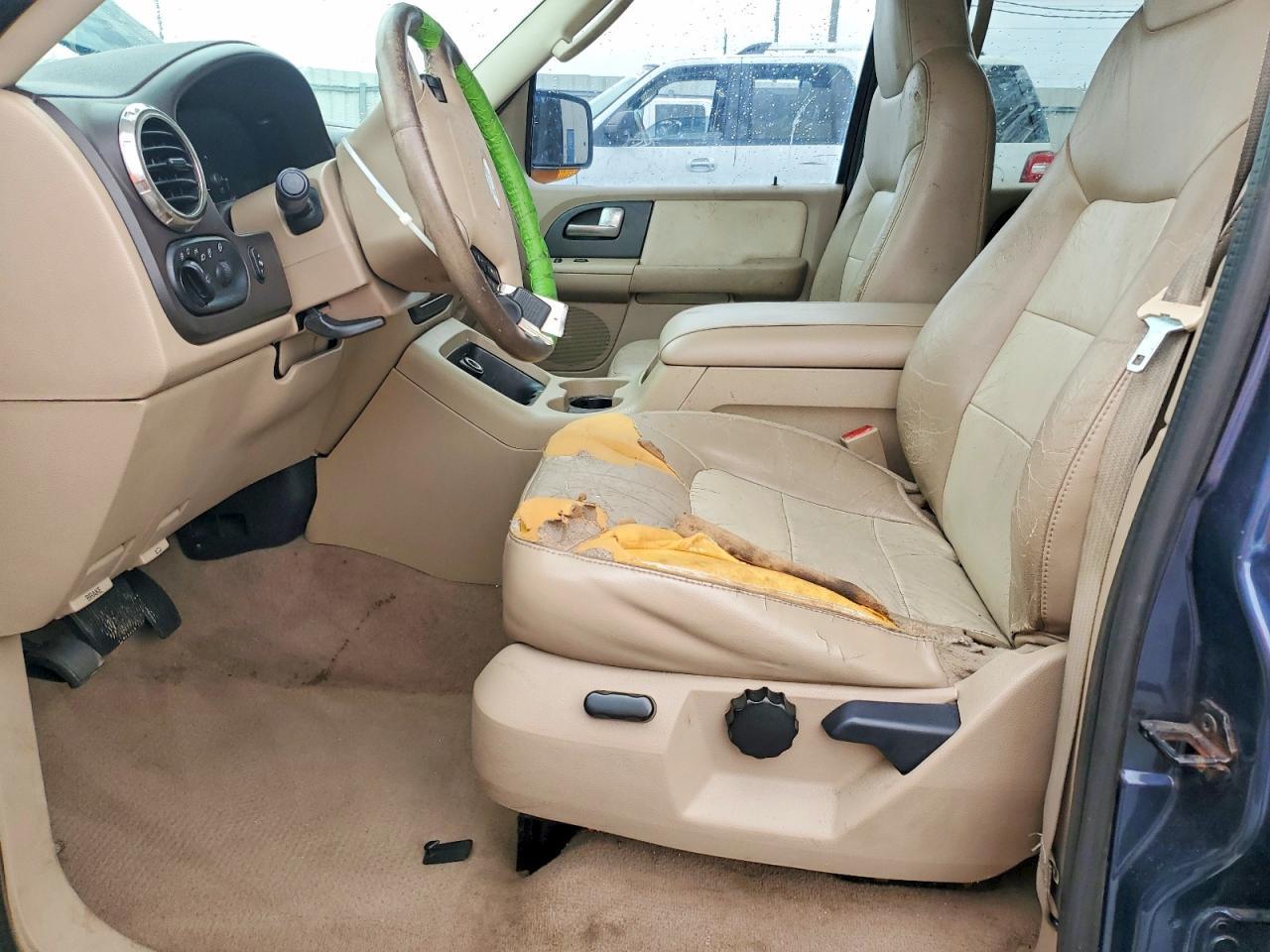 2004 Ford Expedition Eddie Bauer - Image 7