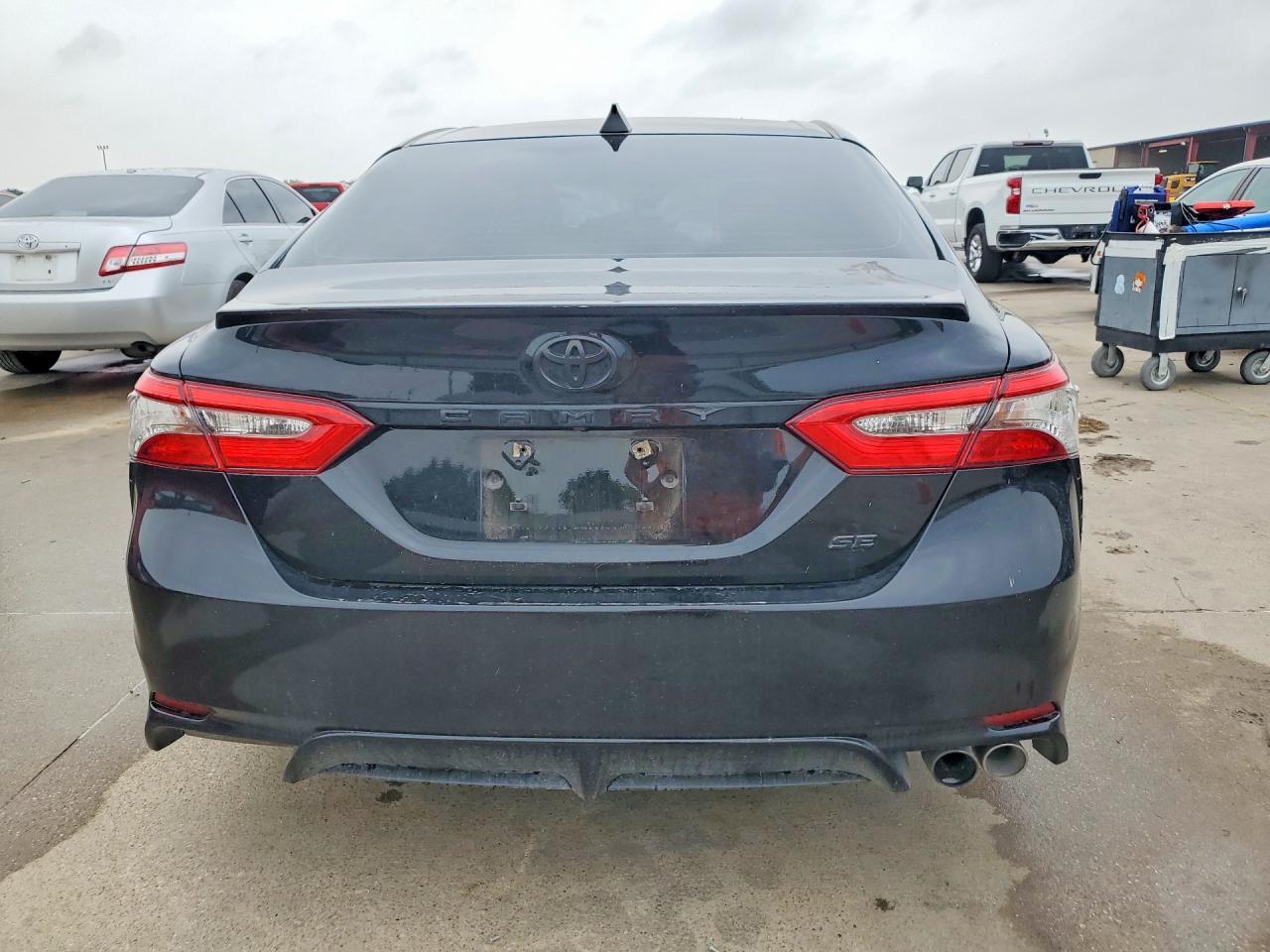 2018 Toyota Camry Se - Фото 6