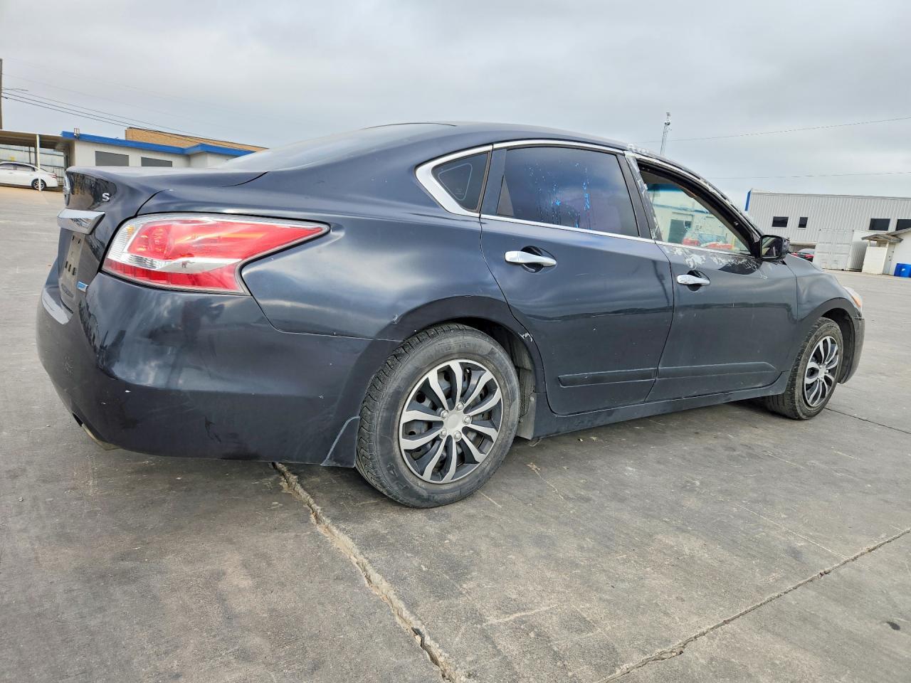 2014 Nissan Altima 2.5 - Фото 3