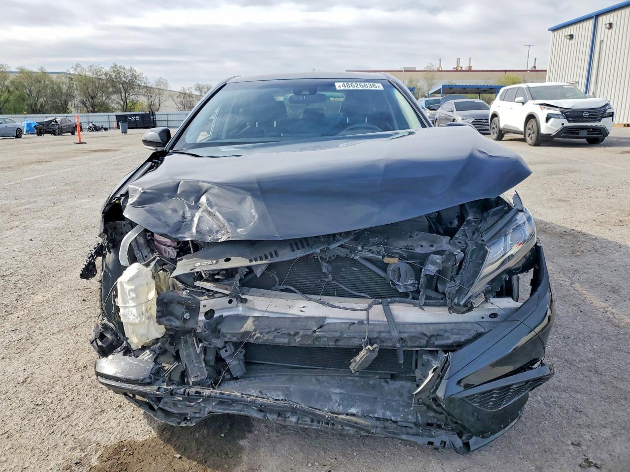2022 Toyota Camry Se - Фото 5