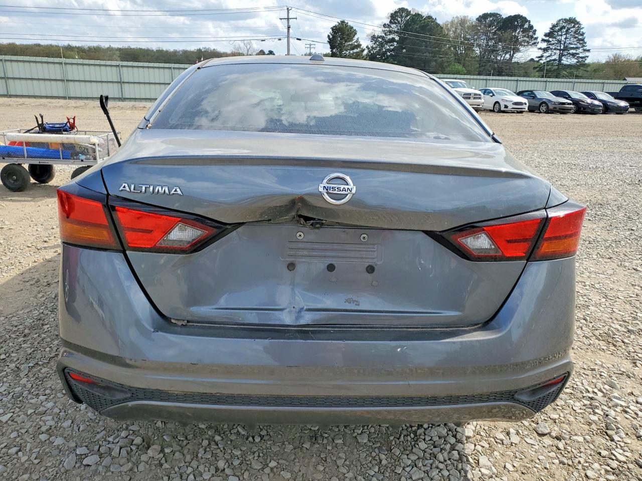 2020 Niss Altima S - Фото 6
