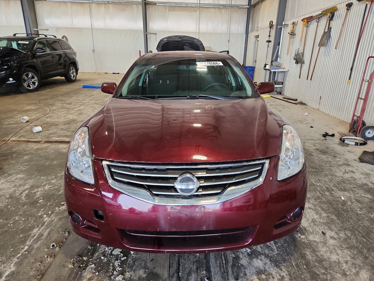2012 Nissan Altima 2.5 - Image 5