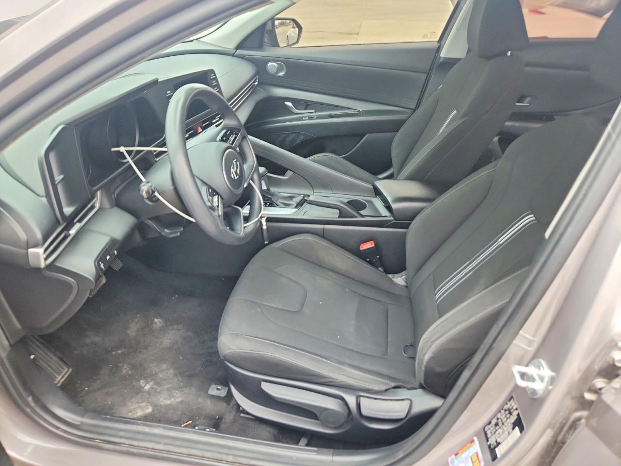2021 Hyundai Elantra Sel - Фото 7