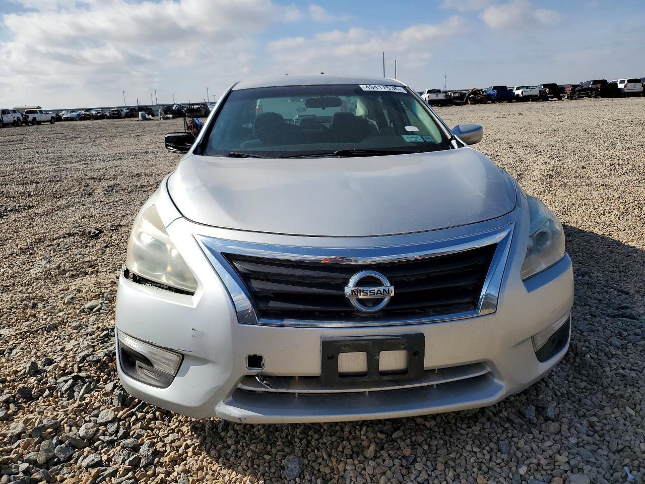 2015 Nissan Altima 2.5 S - Фото 5