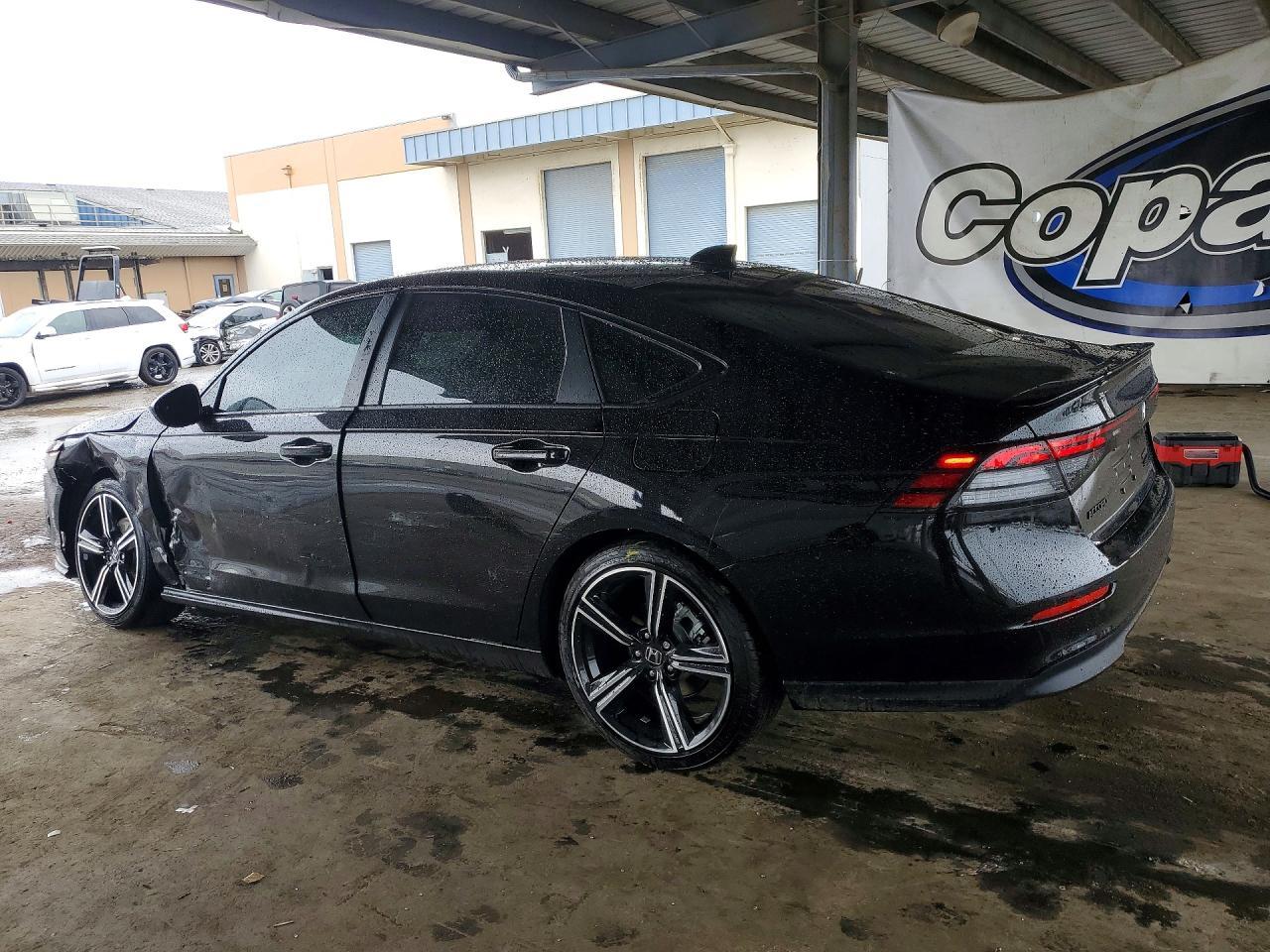 2026 Honda Accord Hybrid Sport - Фото 2