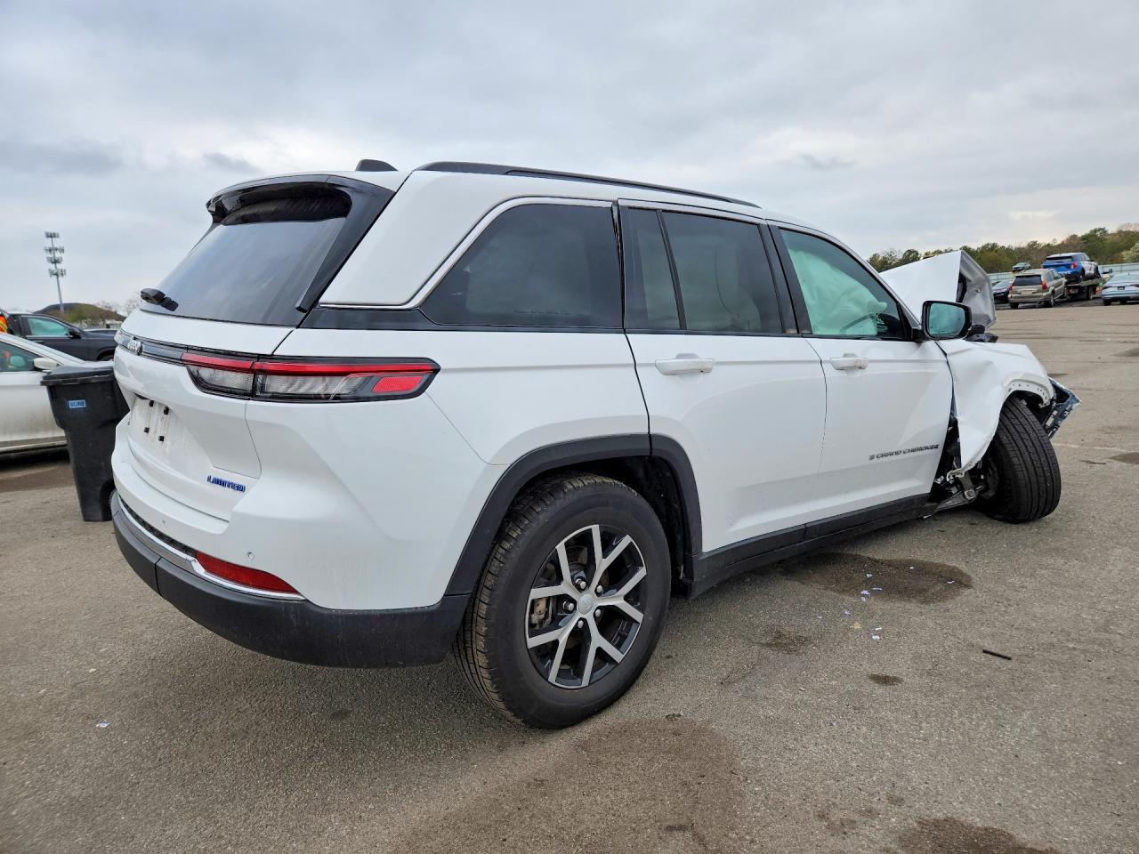 2024 Jeep Grand Cherokee Limited - Фото 3