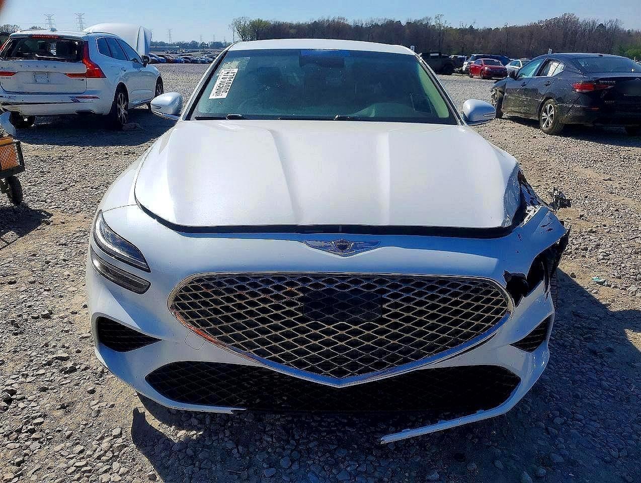 2022 Genesis G70 2.0T - Фото 5