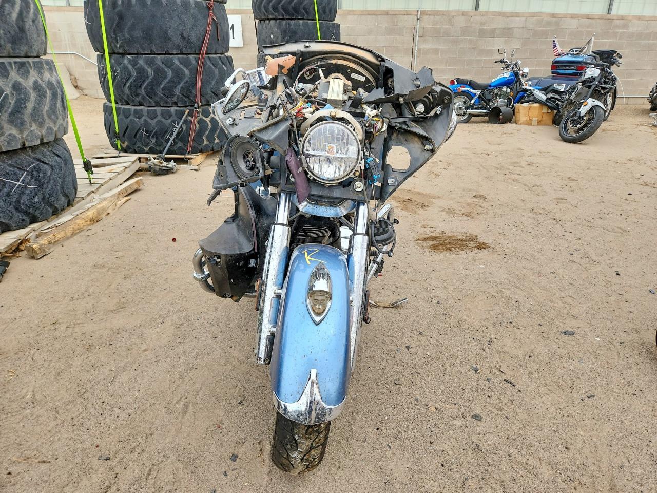 2016 Indian Roadmaster - Фото 2