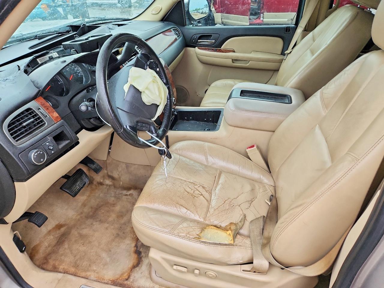 2007 Chevrolet Tahoe C1500 - Image 7