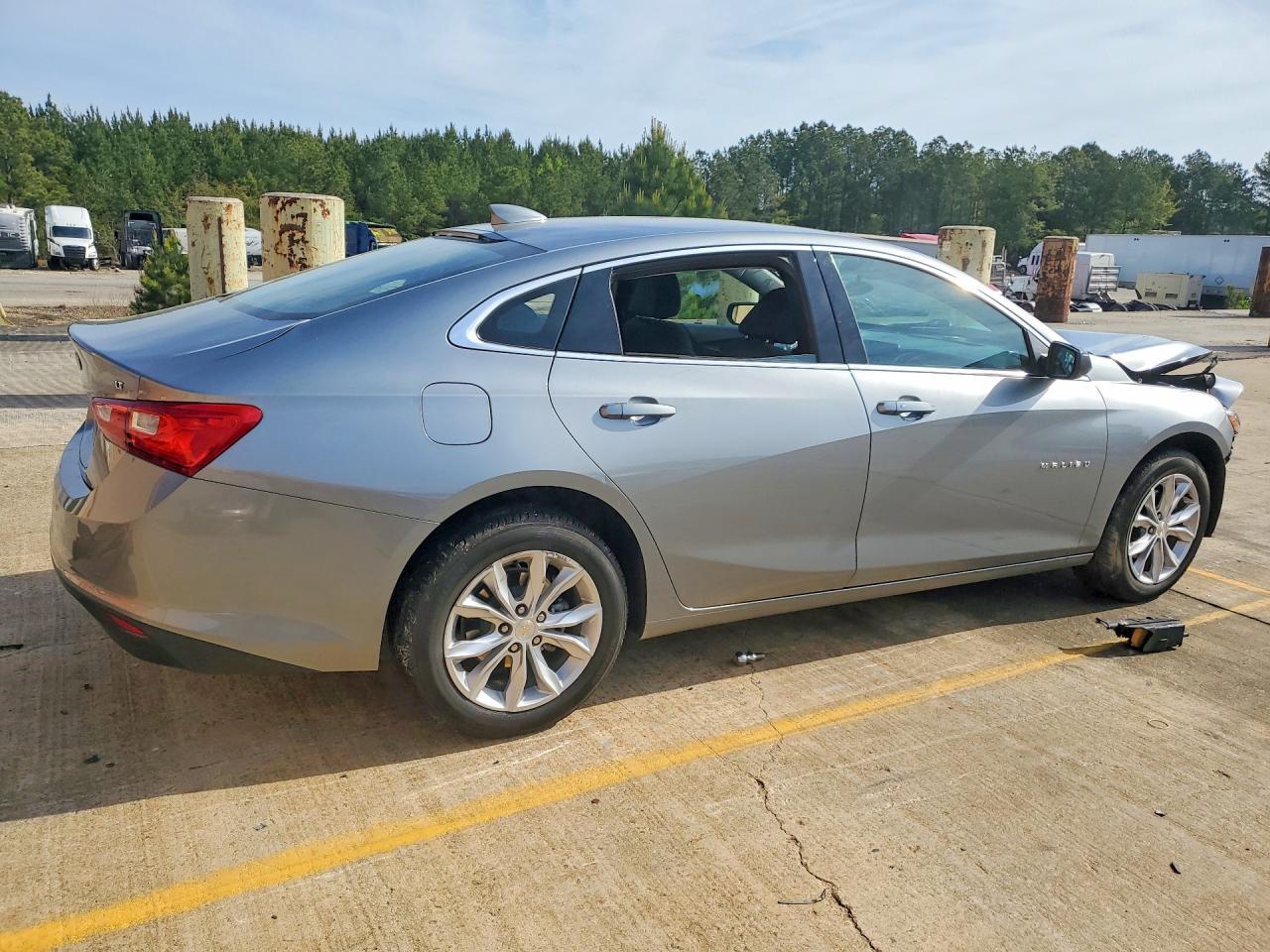 2024 Chevrolet Malibu Lt - Фото 3