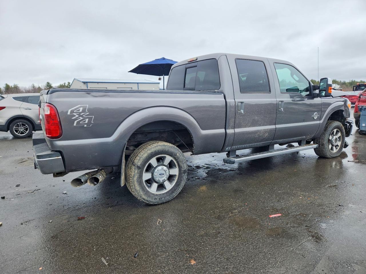 2011 Ford F350 Super Duty - Фото 3