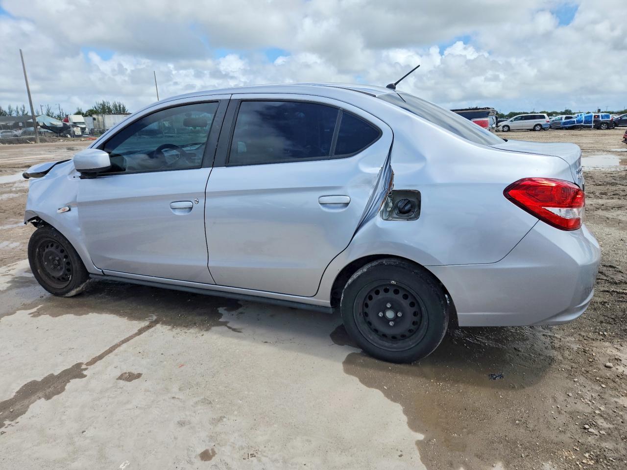 2020 Mitsubishi Mirage G4 Es - Фото 2
