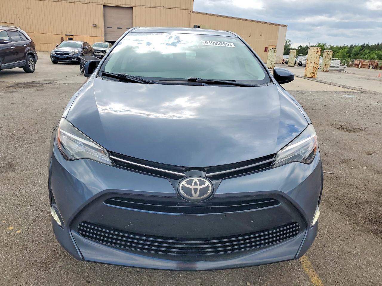 2017 Toyota Corolla Le - Image 5