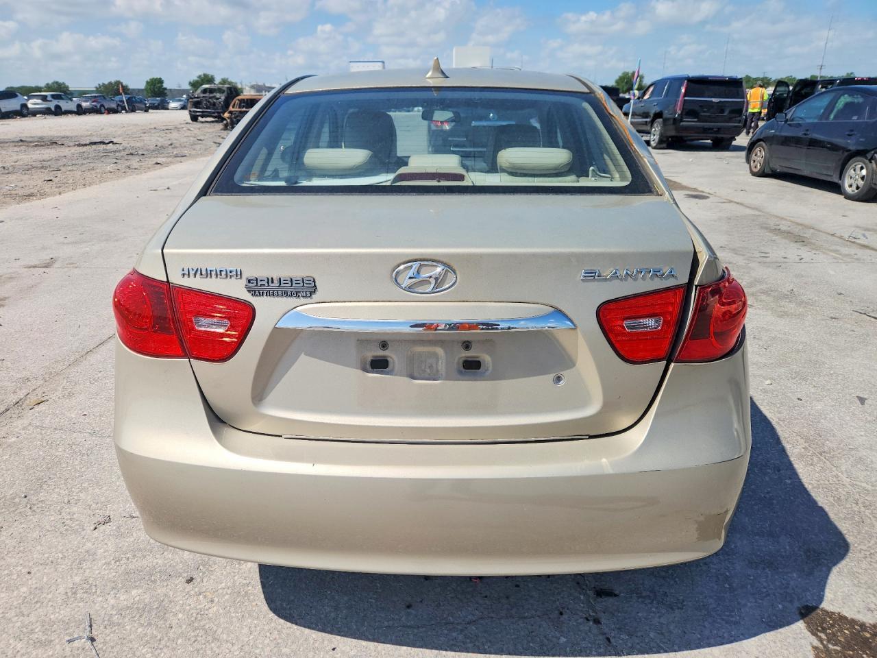 2010 Hyundai Elantra Gls - Image 6