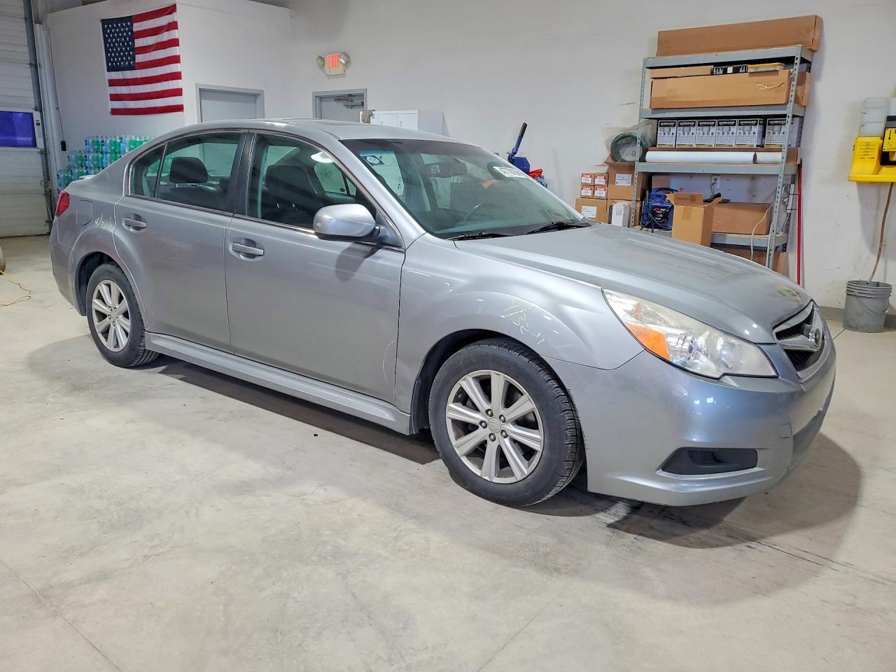 2011 Subaru Legacy 2.5I Premium - Фото 4