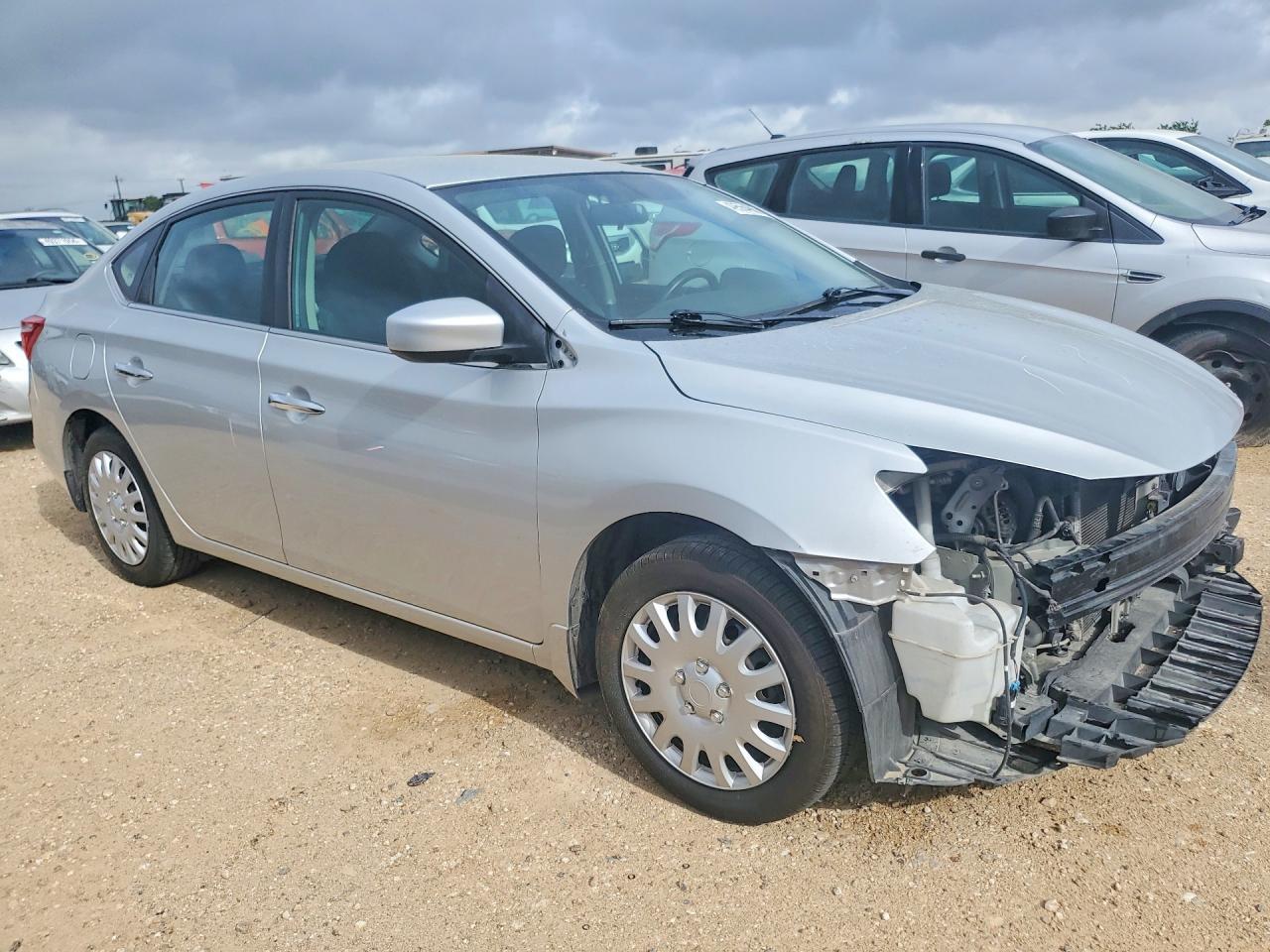 2019 Nissan Sentra S - Image 4