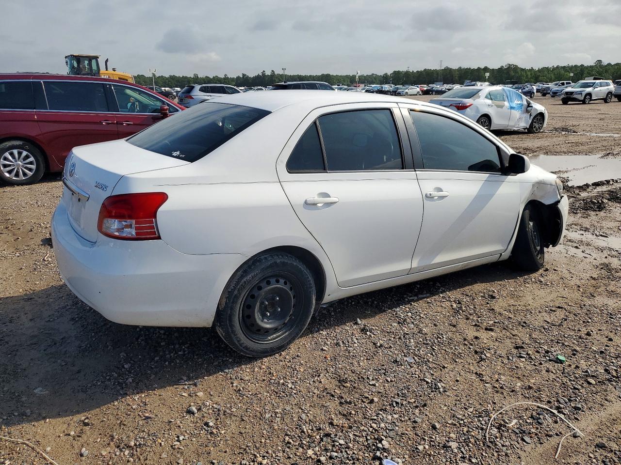 2009 Toyota Yaris Base - Фото 3