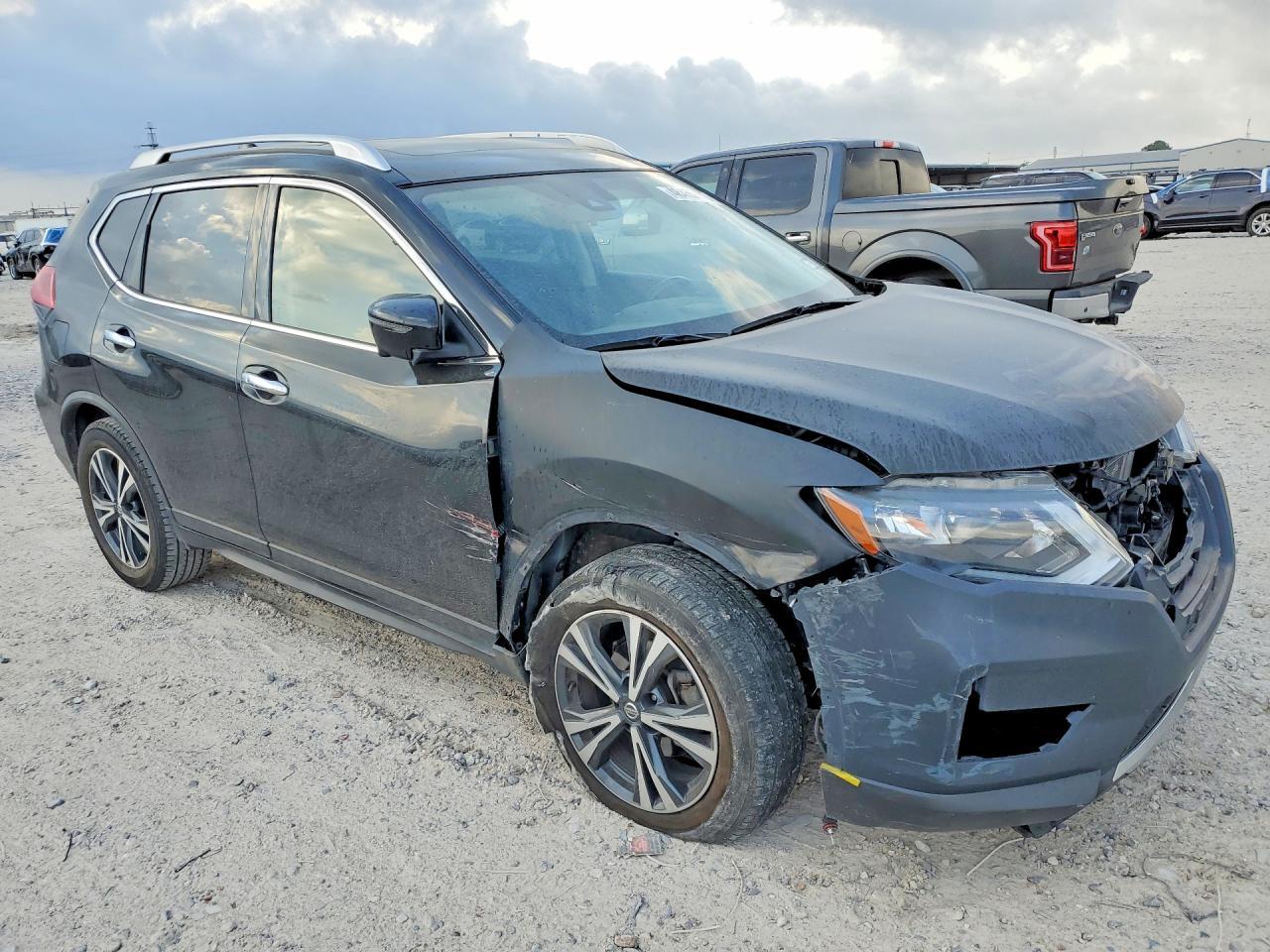 2020 Nissan Rogue Sv - Фото 4