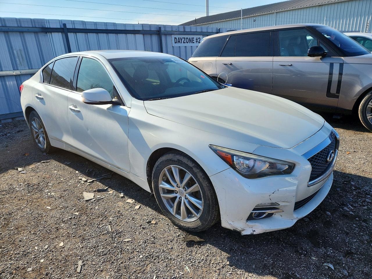 2016 Infiniti Q50 2.0T - Image 4