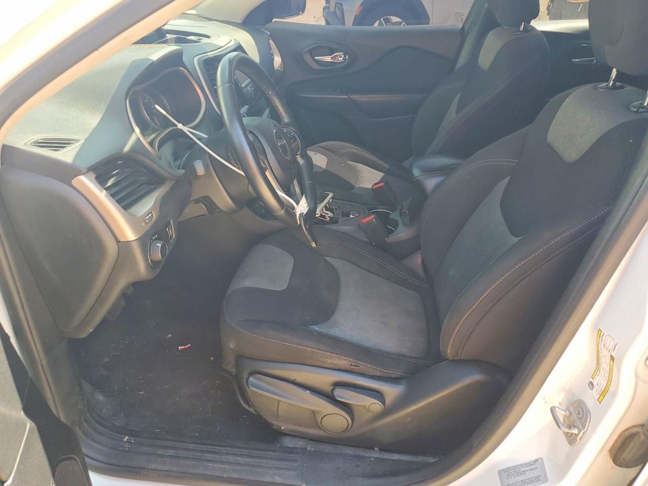 2017 Jeep Cherokee Sport - Фото 7