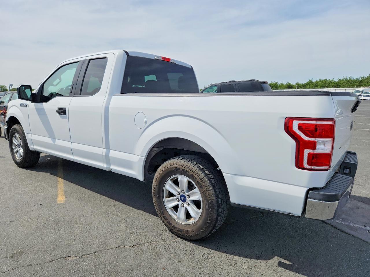2018 Ford F-150 - Фото 2