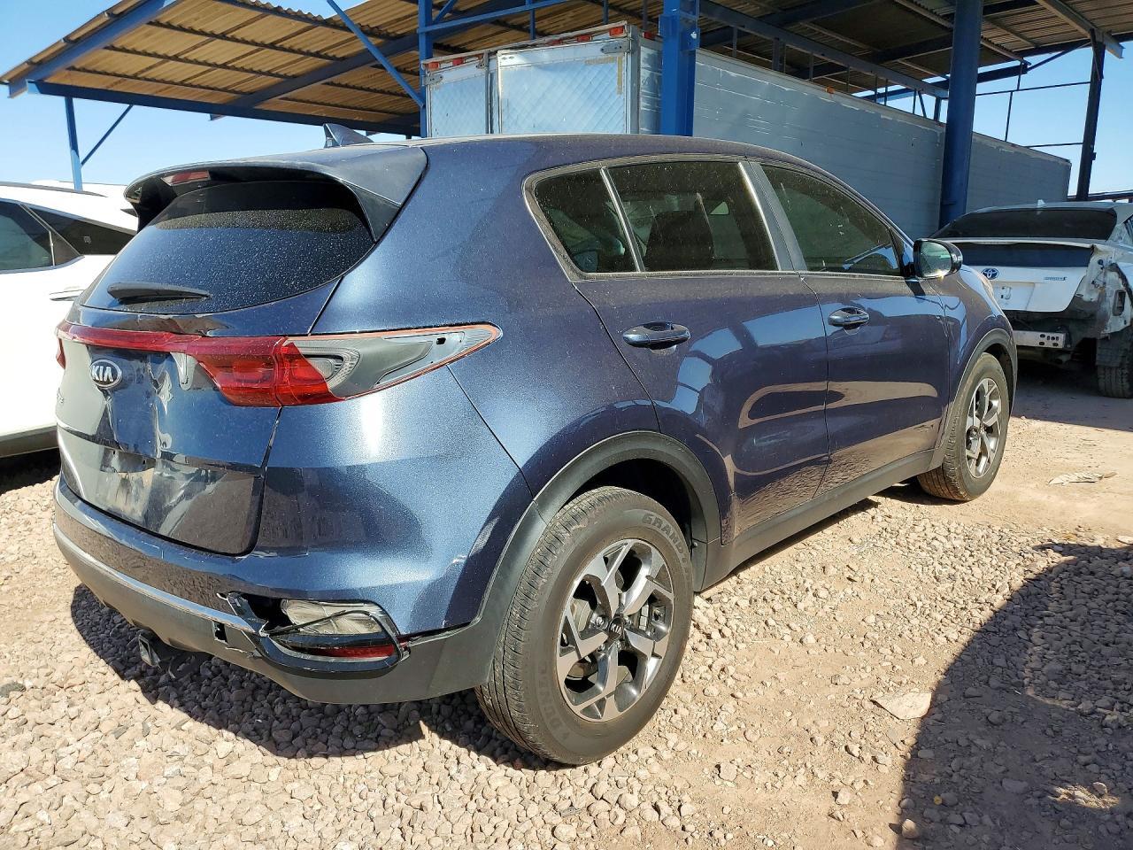 2020 Kia Sportage Lx - Фото 3