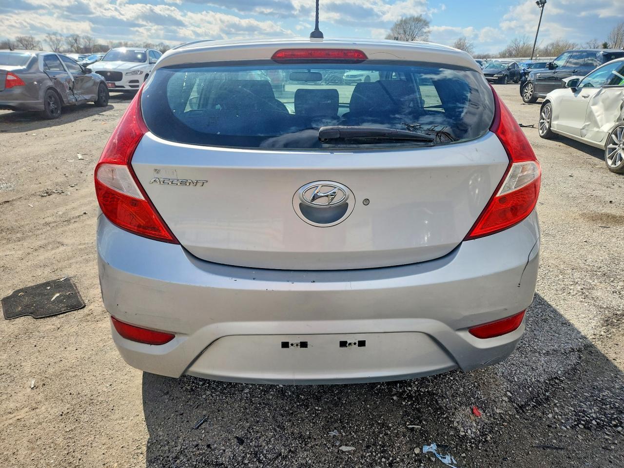 2017 Hyundai Accent Se - Image 6