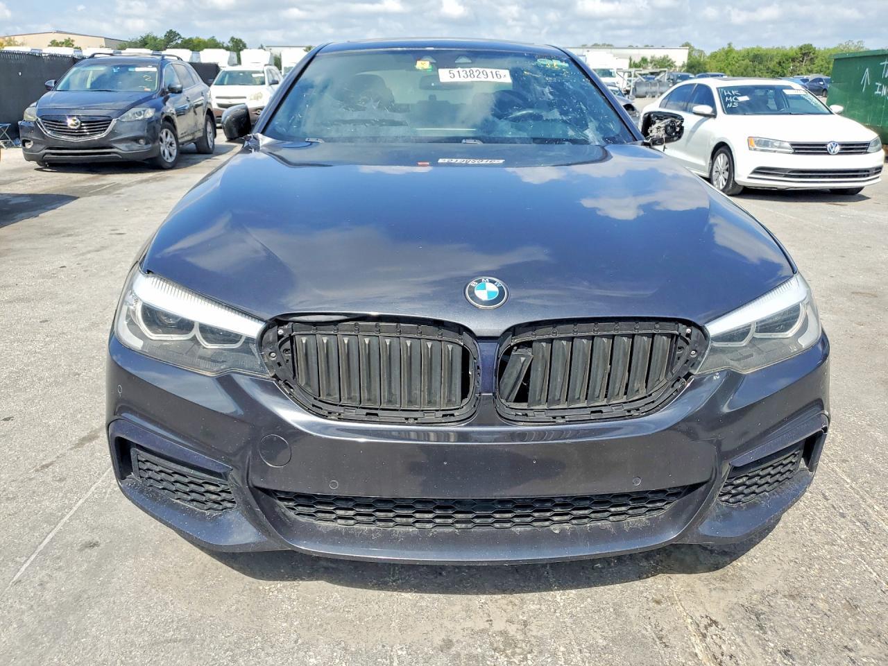 2019 BMW 540 I - Image 5