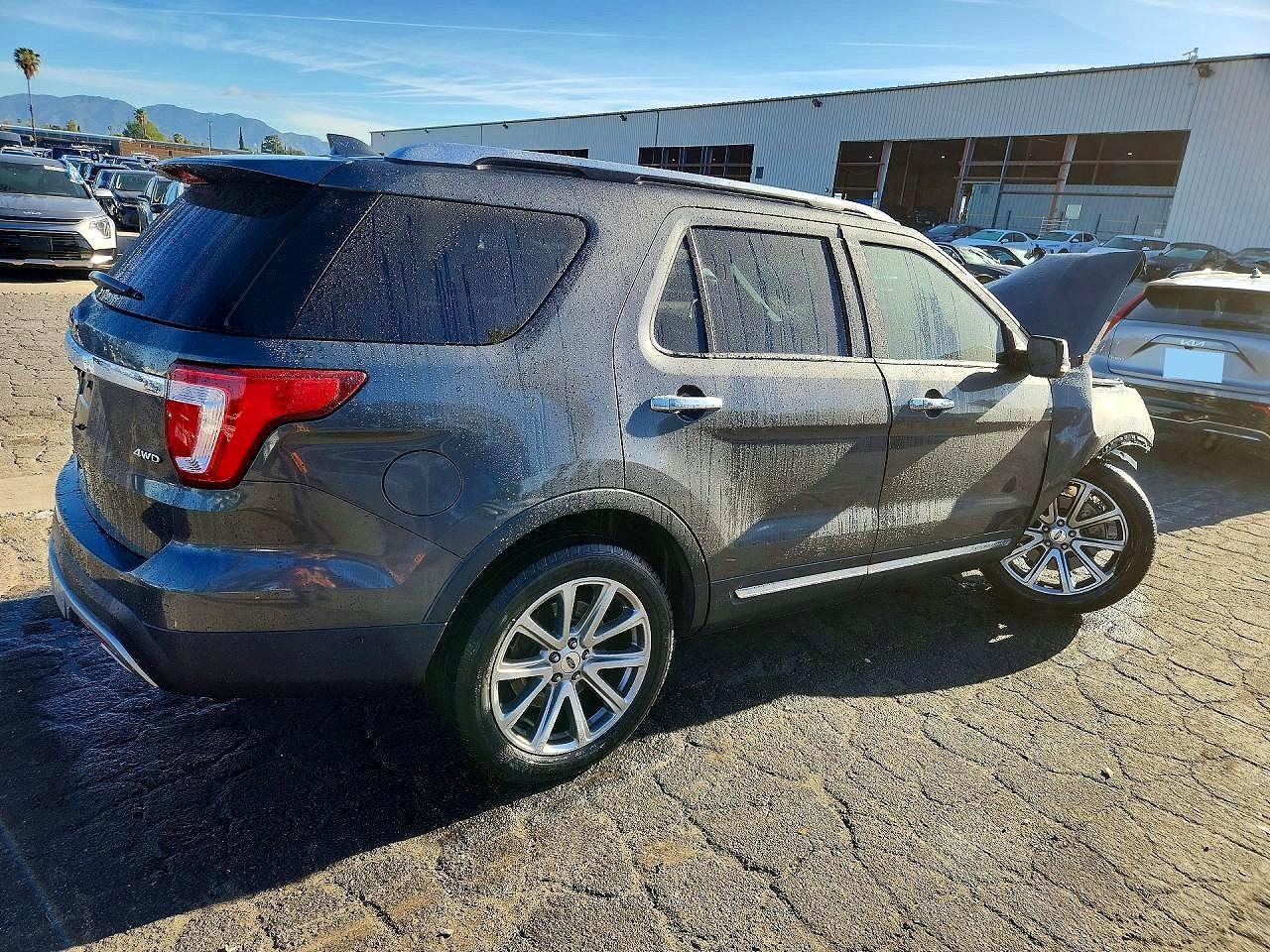 2017 Ford Explorer Limited - Фото 3