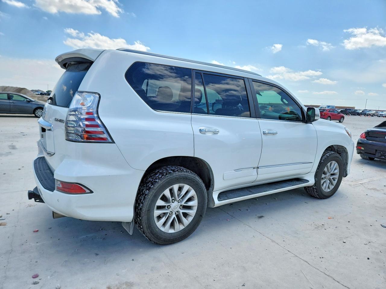 2019 Lexus Gx 460 - Image 3