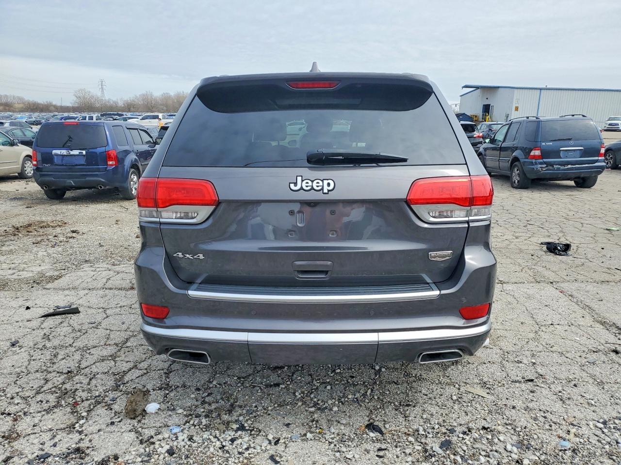2017 Jeep Grand Cherokee Summit - Фото 6