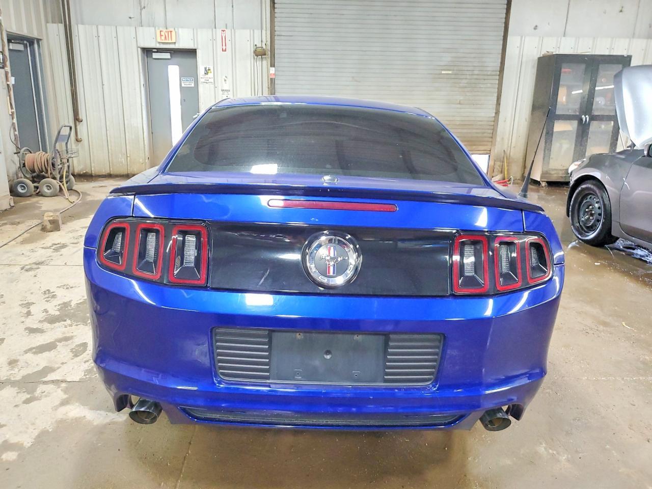2014 Ford Mustang - Image 6