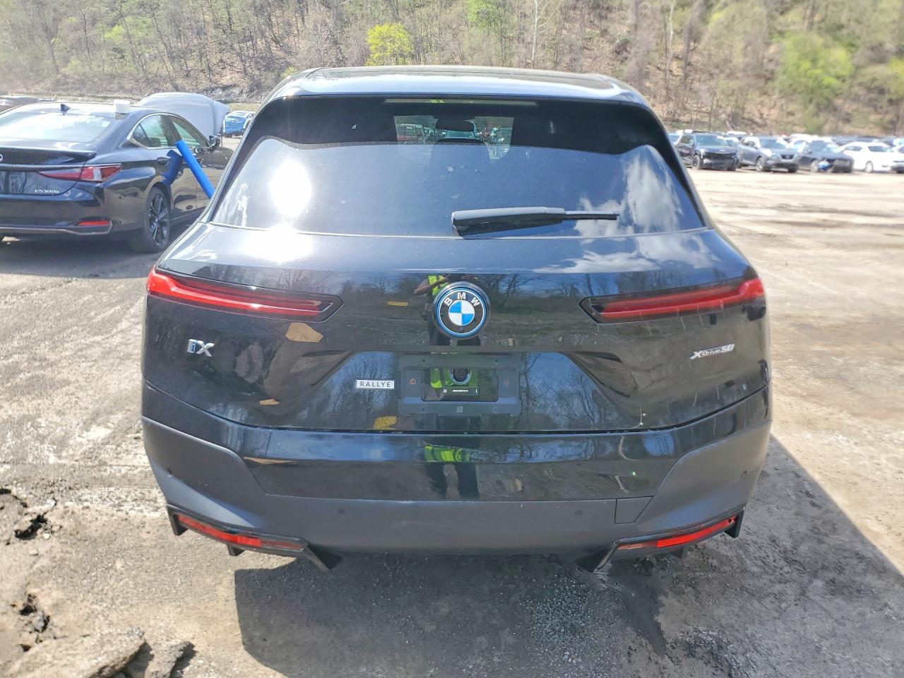 2024 BMW Ix xDrive50 - Фото 6