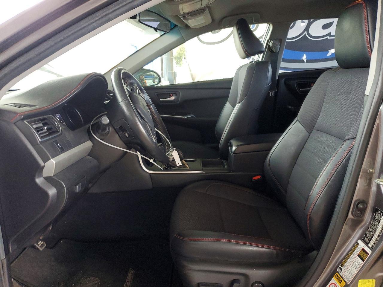 2017 Toyota Camry Se - Image 7