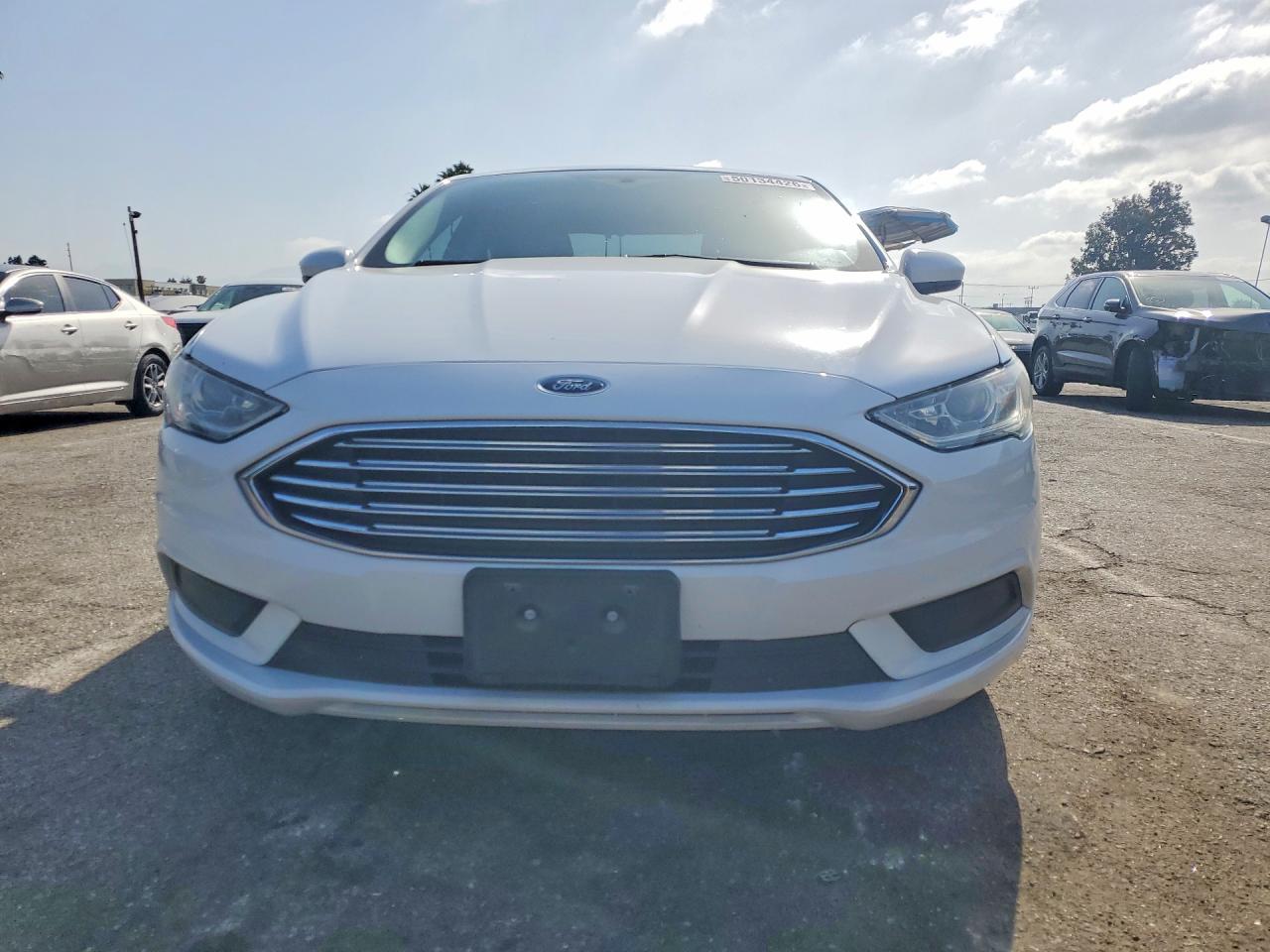 2018 Ford Fusion S Hybrid - Image 5